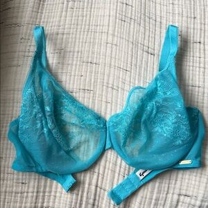 Gossard Glossies 32E Sheer Bra.